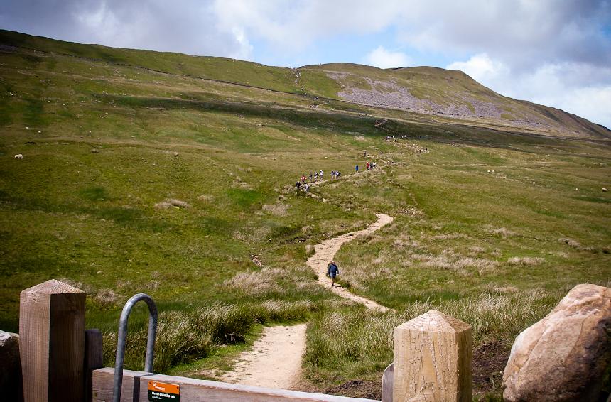 SVP3Peaks201103837a